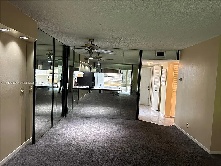 6575 W Oakland Park Blvd #214 — Photo 30