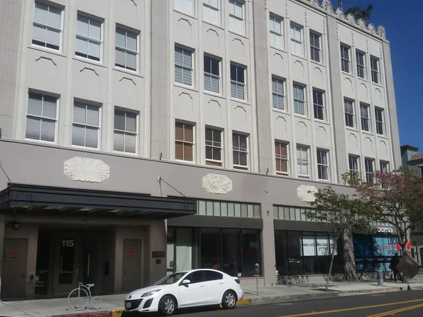 115 W 4th St Penthouse 3, Long Beach, CA 90802