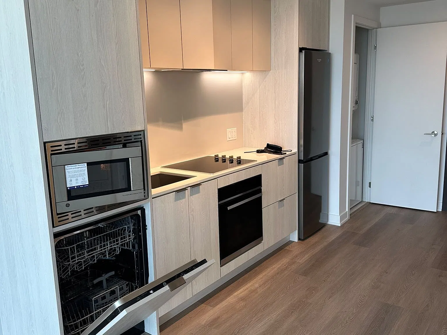 2 bed, $2,200 — Photo 4