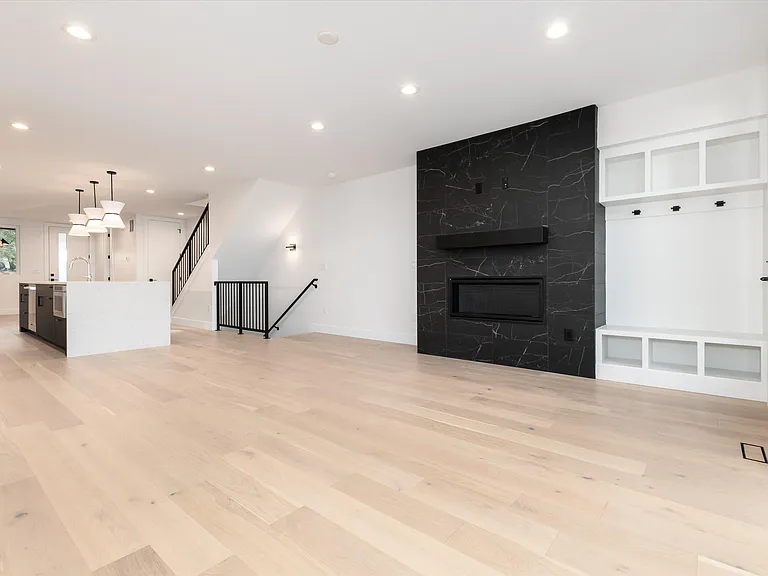 2088 Eliot St — Photo 14