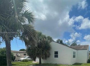 2950 NW 7th St, Pompano Beach, FL 33311