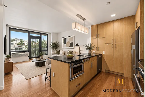 Kitchen, photo 2