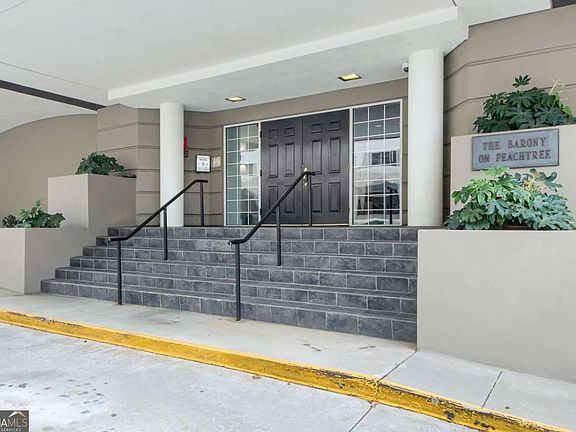 2nd image of 2499 Peachtree Rd NE APT 506