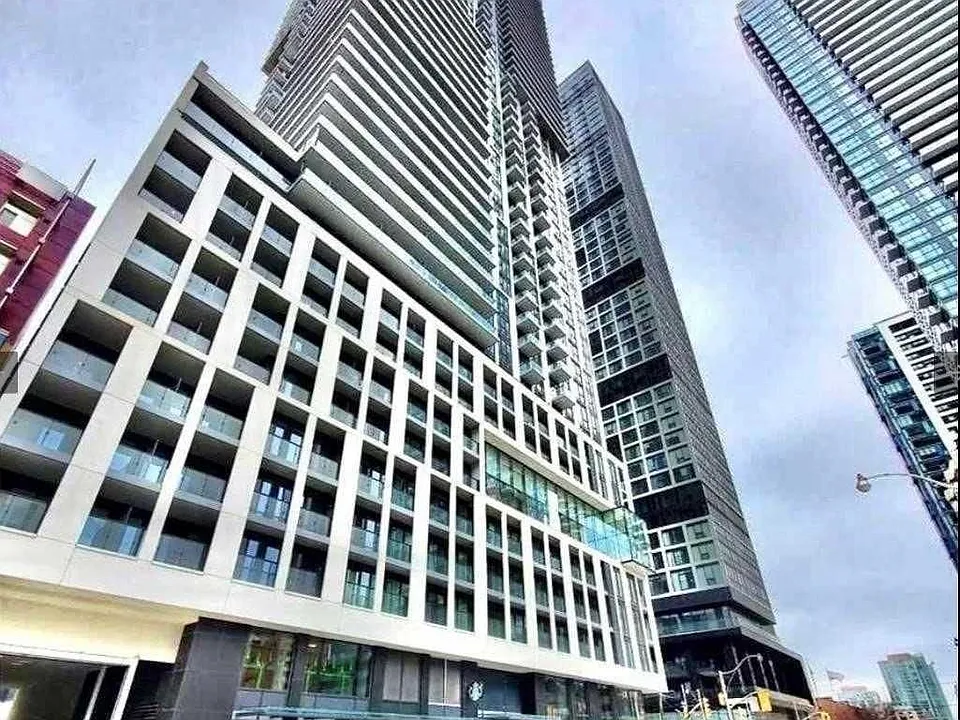 251 Jarvis St #4009