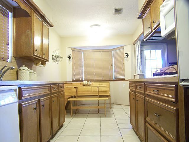 1st image of 1108 S Nottingham Dr