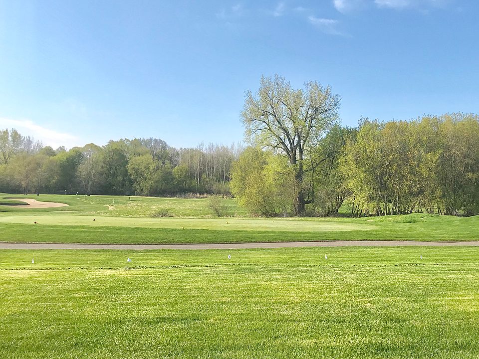 2nd image of 17038 Huntington Path