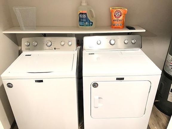 5th image of 1071 N Alvin Ct Unit D