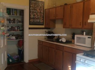 671 E 8th St #2, South Boston, MA 02127