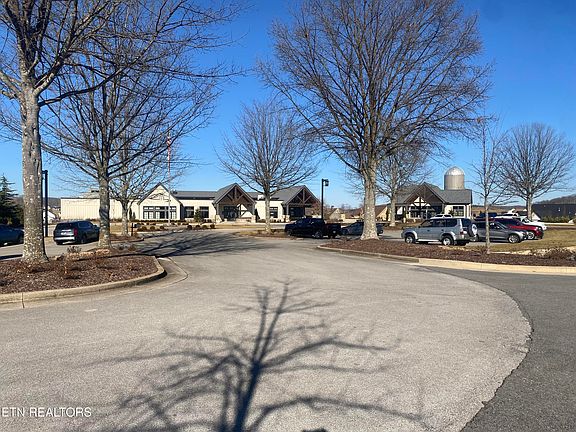 5th image of 546 Black Bear Cir