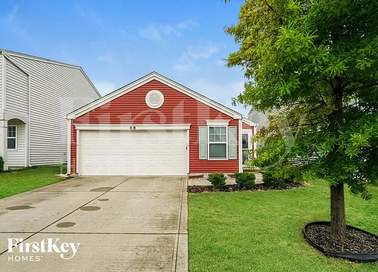 2604 Tealwater Trail Dr — Photo 1