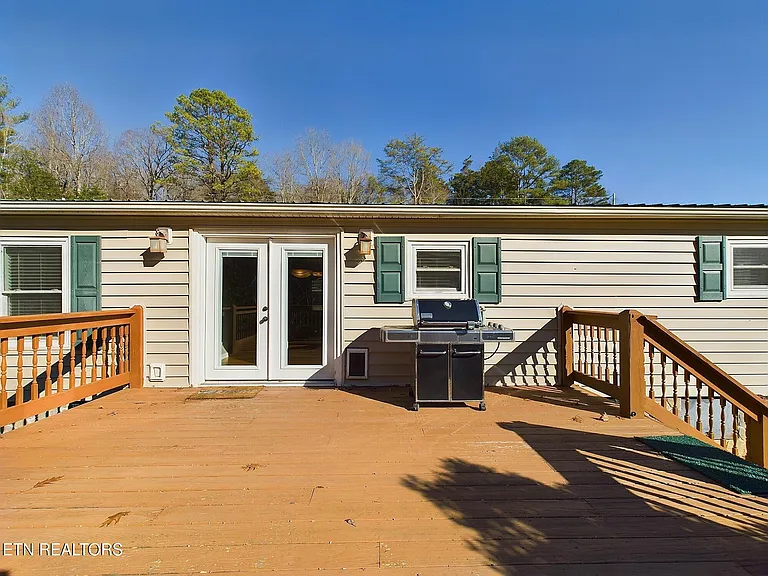 470 Poplar Springs Rd — Photo 4