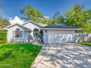 9698 Pritmore Rd E, Jacksonville, FL 32257