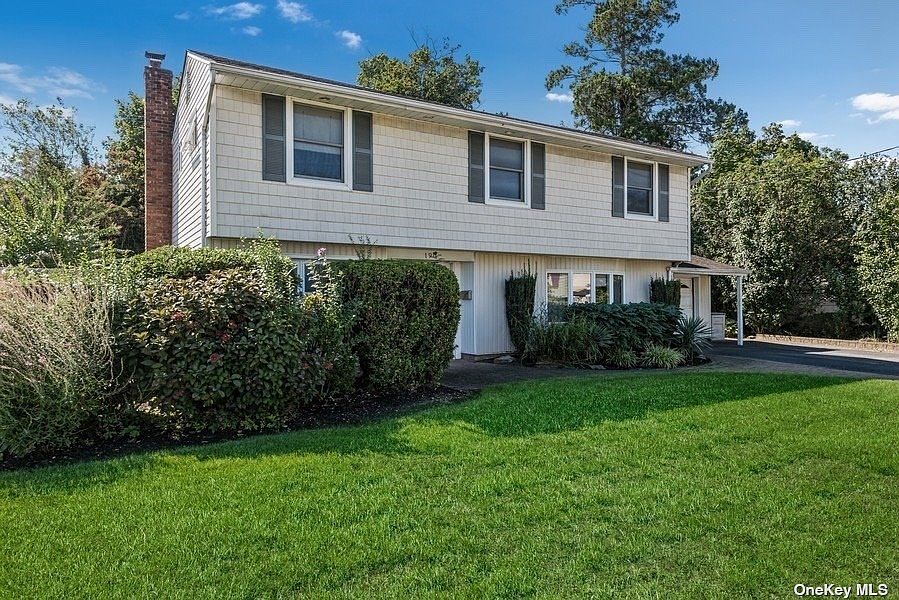 190 N Syracuse Avenue, Massapequa, NY 11758 Zillow