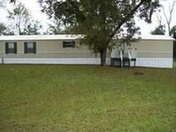 1919 Danielle Dr, Waycross, GA 31503