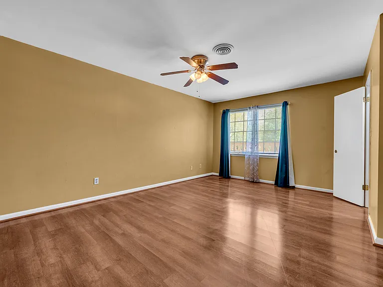 2136 Lynngate Dr #2136 — Photo 11