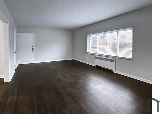 2725 Noble Rd — Photo 3