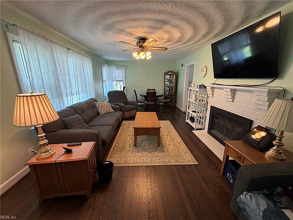 4th image of 318 Tareyton Ln