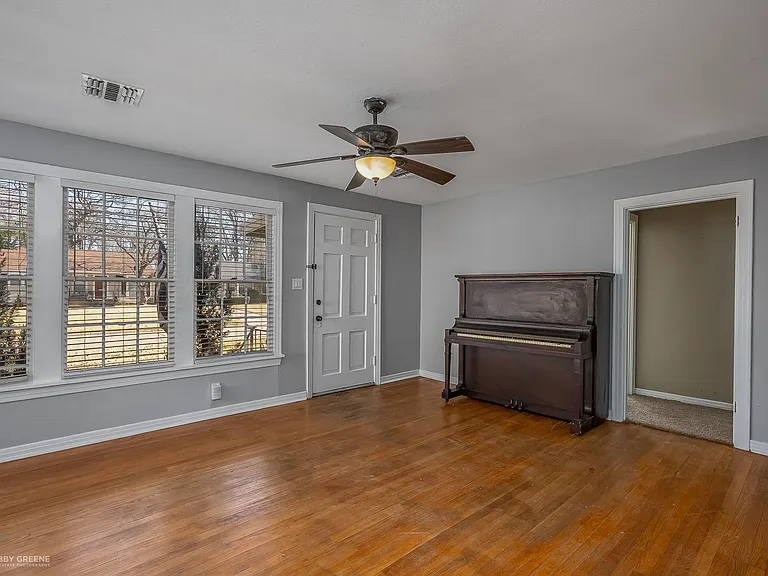 4518 Finley Dr — Photo 5