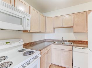 Union Square Apartments, Lakewood, CO 80228