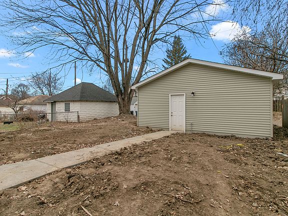 3rd image of 3431 Colfax Ave N