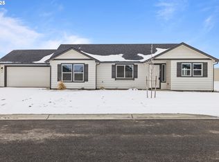 25 Patty Cir, Milton Freewater, OR 97862