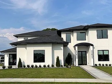 8112 W Isleworth Ct — exterior photo