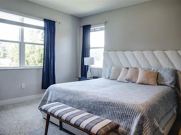 10452 Laguna Plains Dr — Photo 16