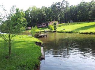 420 Hollaway Cove Rd, Chappells, SC 29037