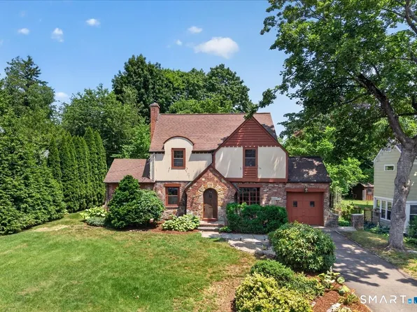 58 Myra Road, Hamden, CT 06517