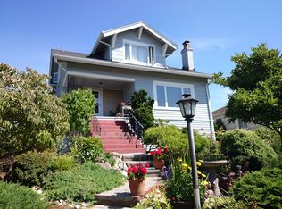 5910 44th Ave SW, Seattle, WA 98136