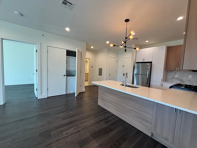Netherwood Flats — Photo 12