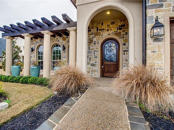 2nd image of 2916 Riverbrook Way