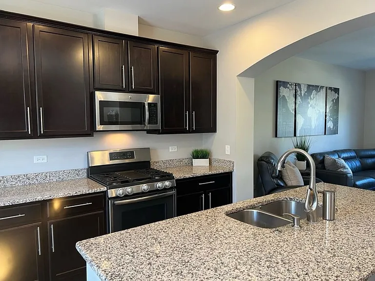 340 Sype Dr — Photo 6