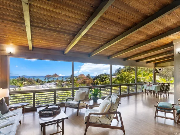 300 Poopoo Pl, Kailua, HI 96734