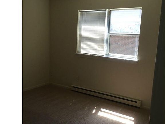 5th image of 1437 Kingston Ave APT 5