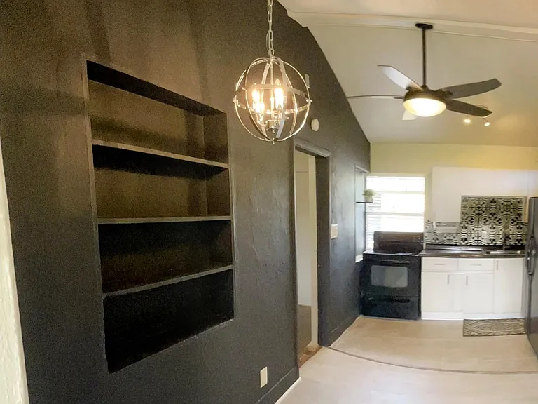 301 Melody Ln #2 — Photo 2