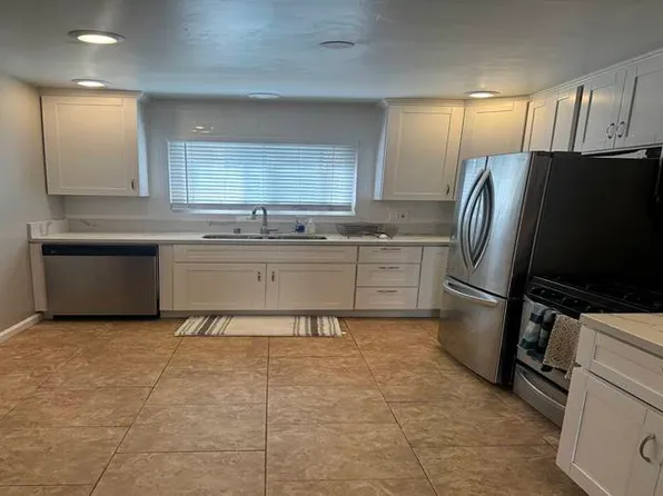 2035 Oliver Ave #2035, San Diego, CA 92109