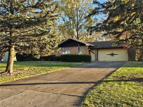 3756 Ruth Dr, Brunswick, OH 44212