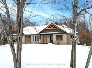 524 Osmond Daley Dr, Ottawa, ON K0A1L0