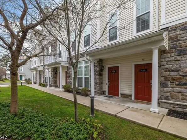 15 Holly Lane, Garfield City, NJ 07026