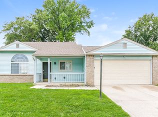 620 Woods Crossing Dr, Indianapolis, IN 46239