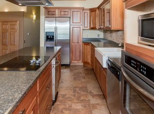 608 1/2 Main Ave APT 5, Fargo, ND 58103