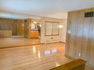 1976 Richmond Rd FL 1ST, Staten Island, NY 10306