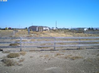 57595 Sego St, Christmas Valley, OR 97641