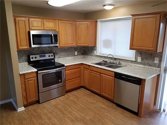 4th image of 11511 Delmar Dr