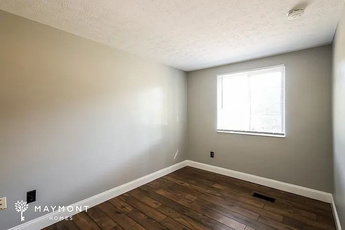 1137 Beechridge Ct — Photo 9