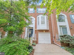 1220 Wild Hawthorn Way, Reston, VA 20194