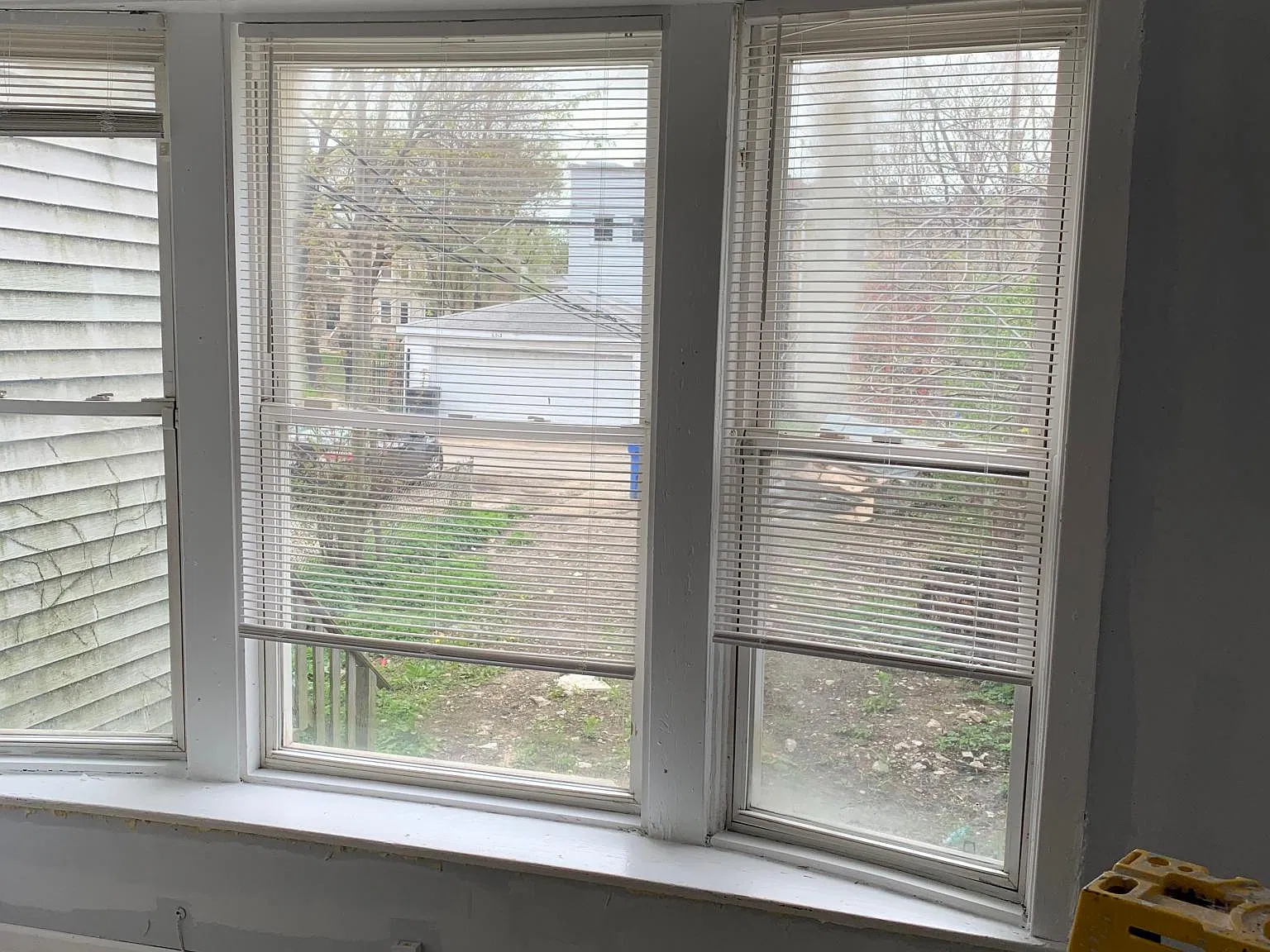 3 bed, 1200 sqft, $1,600 — Photo 3