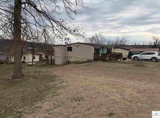 28464 Bali Ave, Warsaw, MO 65355