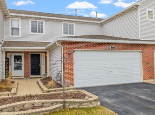 21508 Eich Dr, Crest Hill, IL 60403